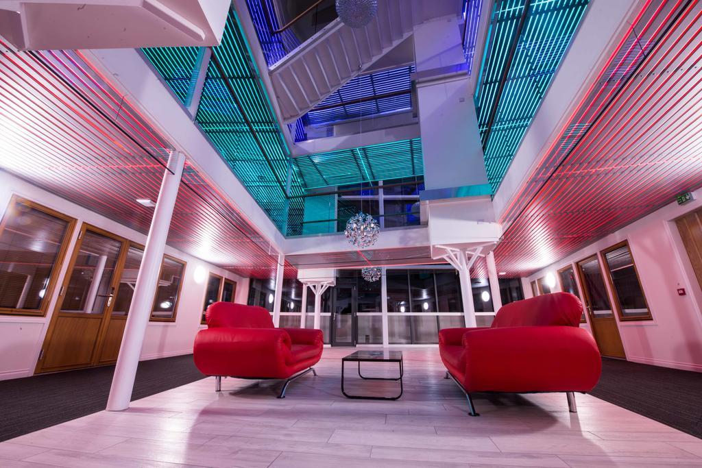 Zinn Apartments - City Centre Абердин Экстерьер фото