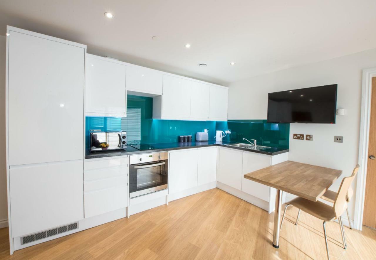 Zinn Apartments - City Centre Абердин Экстерьер фото